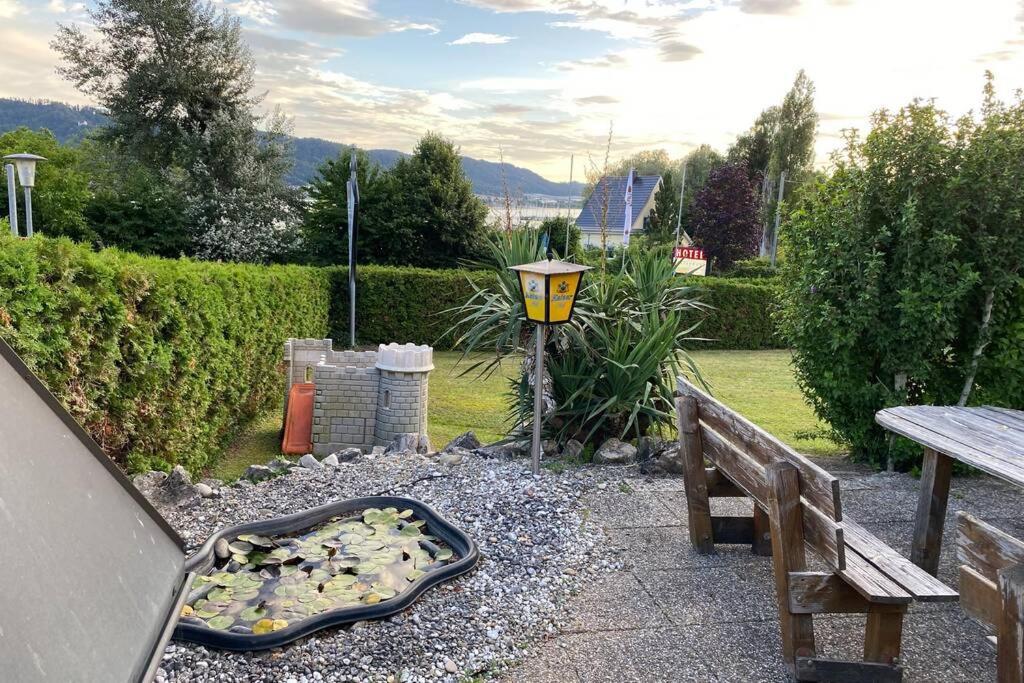 בודמן-לודוויגסהפן Die Seeblume - Ferienwohnung Mit Pool Und Seeblick מראה חיצוני תמונה